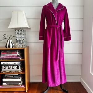 Vintage Pierre Cardin I.Magnin Robe Petite Magenta Plum Velour Robe